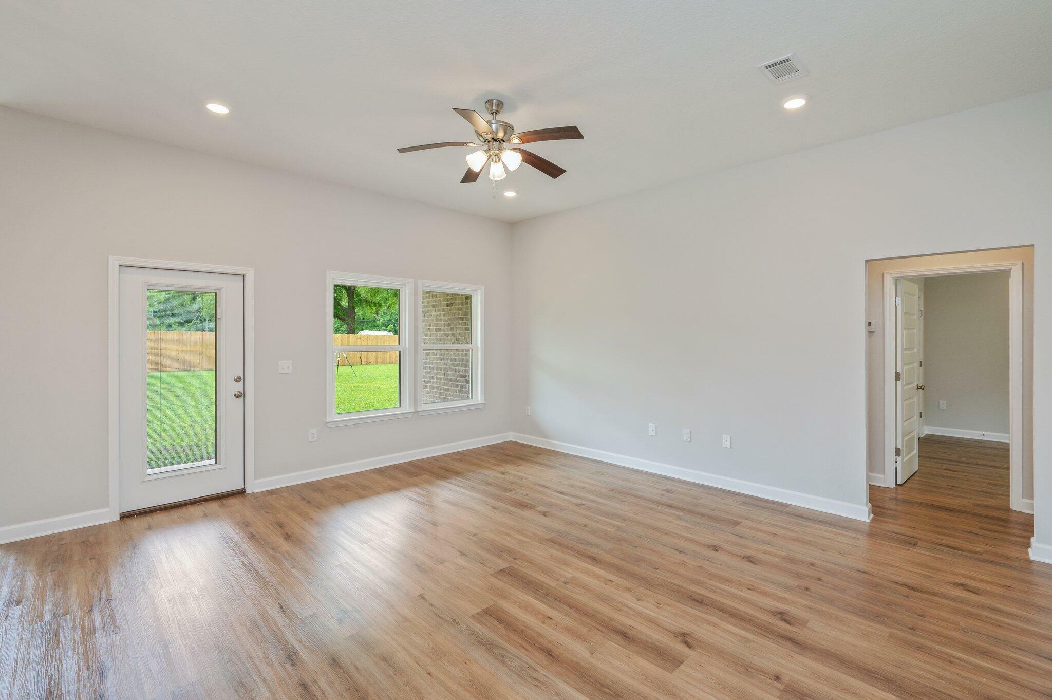 Property Photo: Lot 16 Hornbeam Drive FL 32531