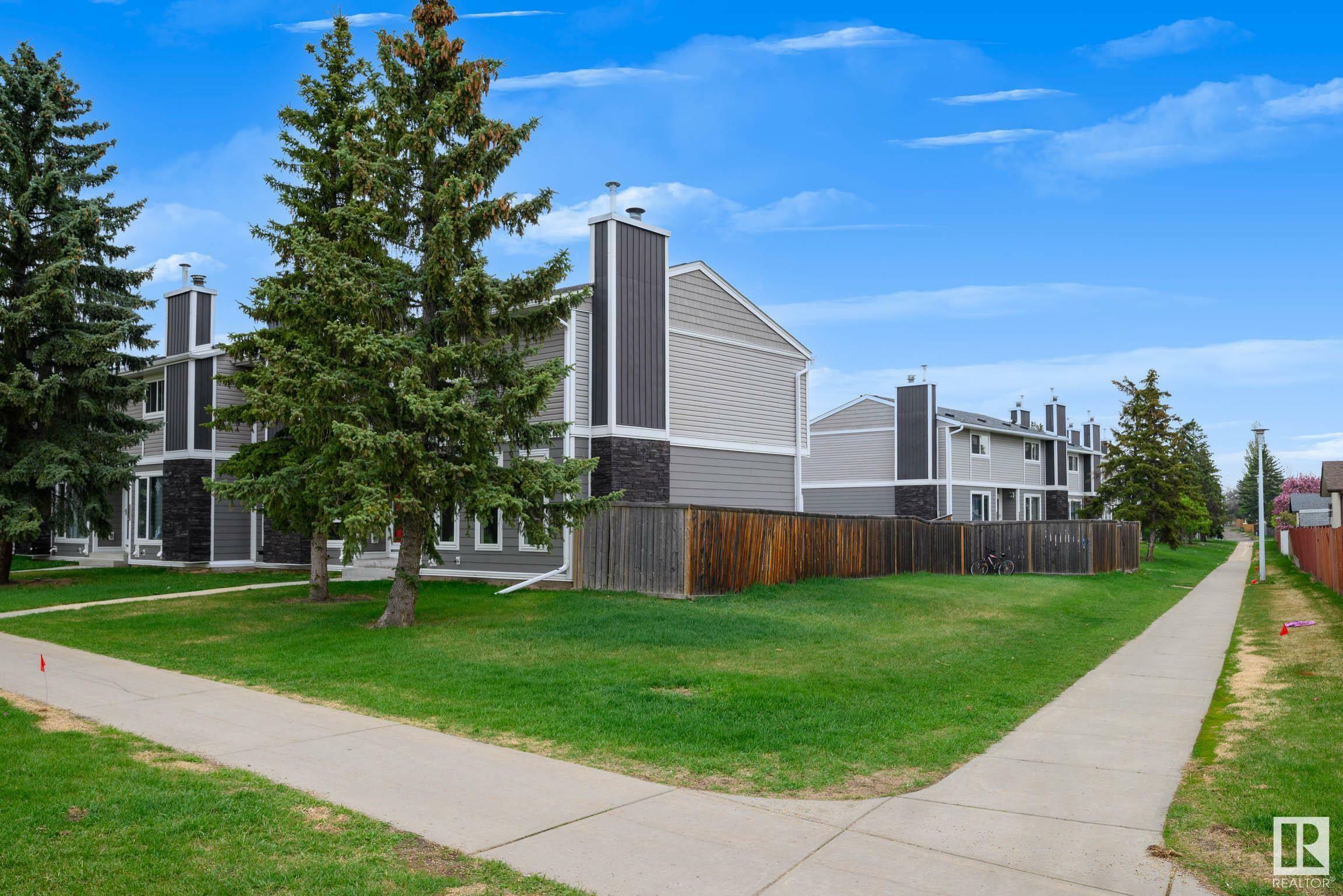 Property Photo: 1086 Lakewood Road NW AB T6K 3T7