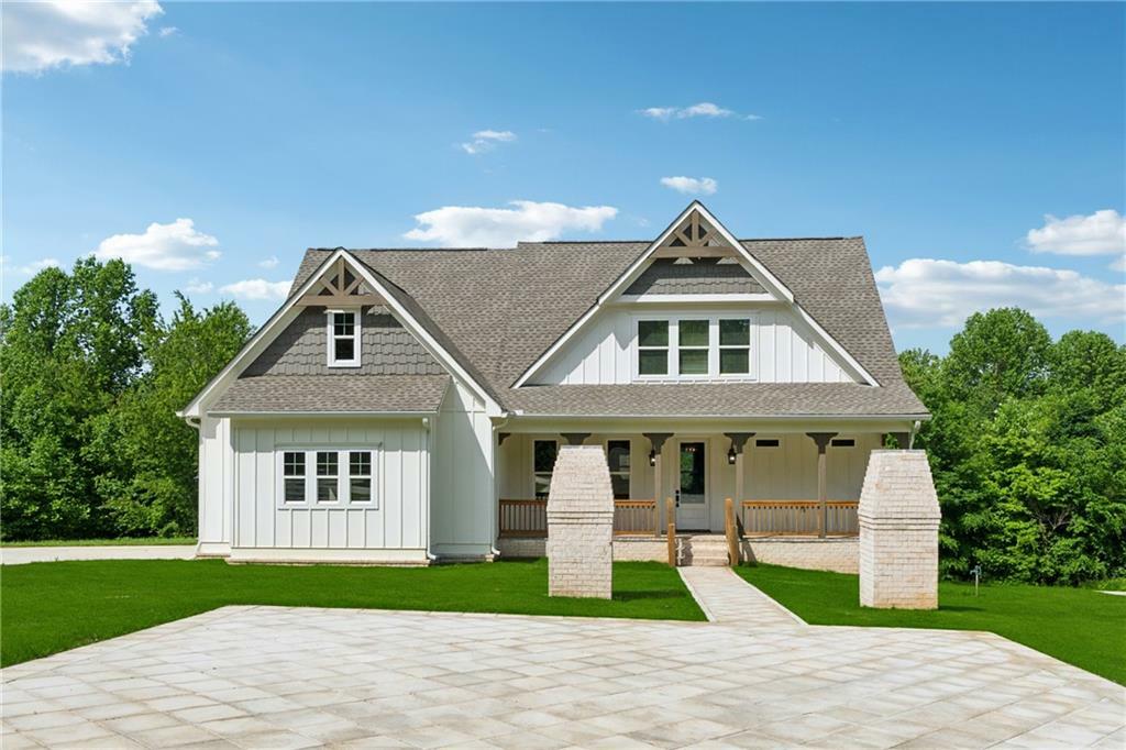 Property Photo: 1656 Talking Rock Road GA 30143