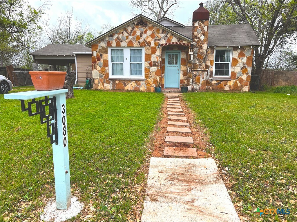3080 S State Highway 123  Seguin TX 78155 photo