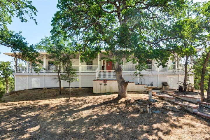 Property Photo:  31493 Hazelwood  CA 93643 