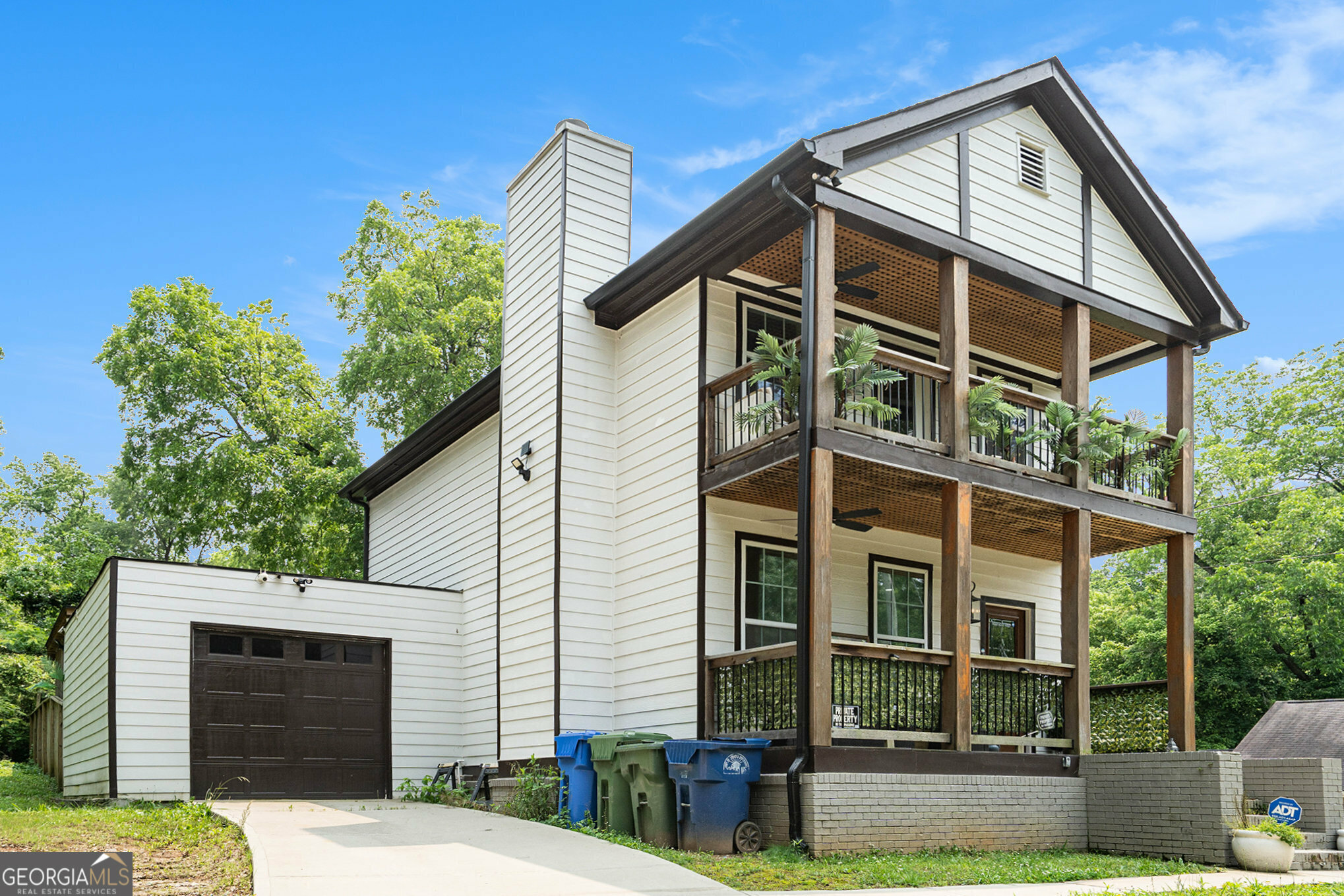 Property Photo: 1228 Ladd Street SW GA 30310