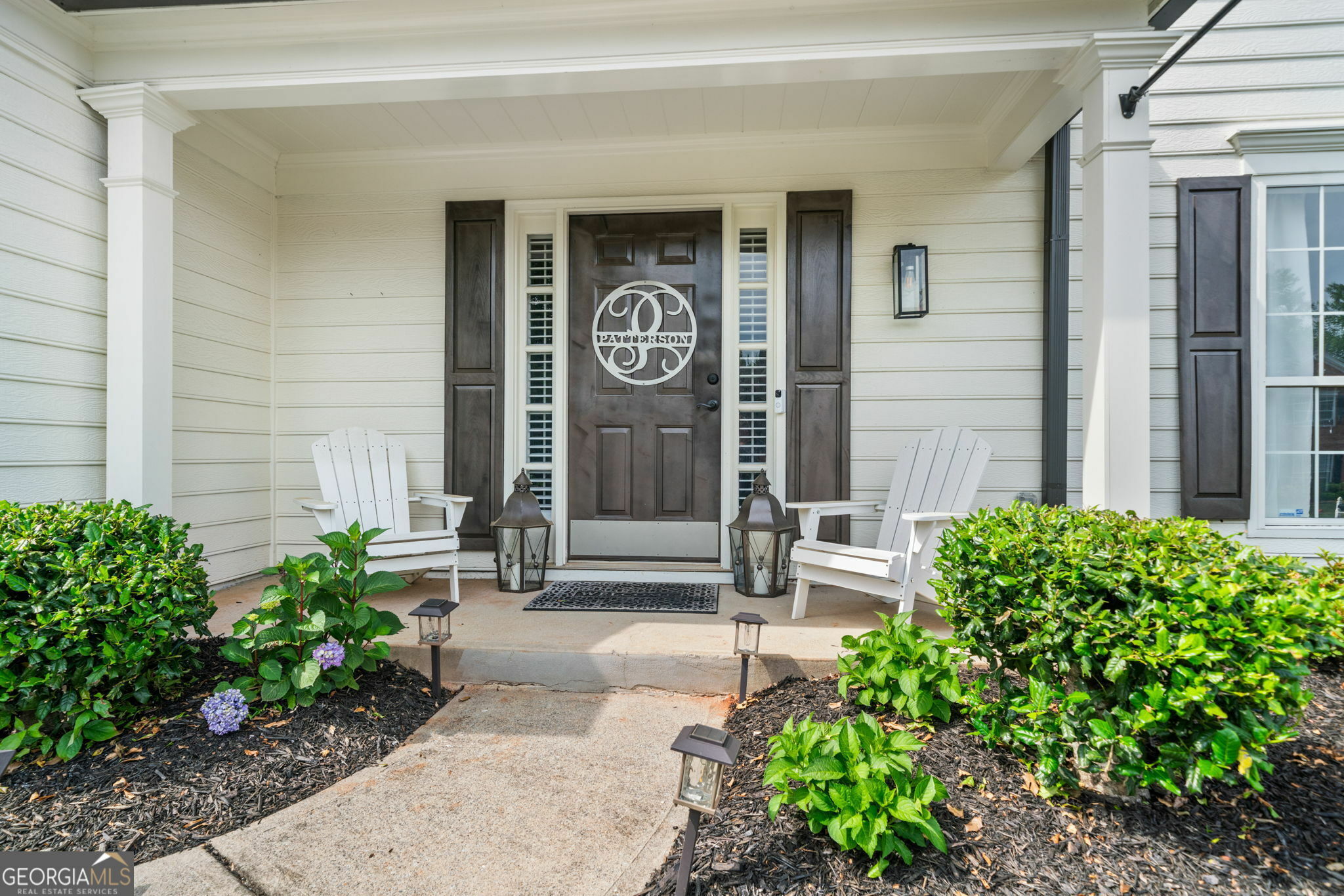Property Photo: 565 Barsham Way GA 30097