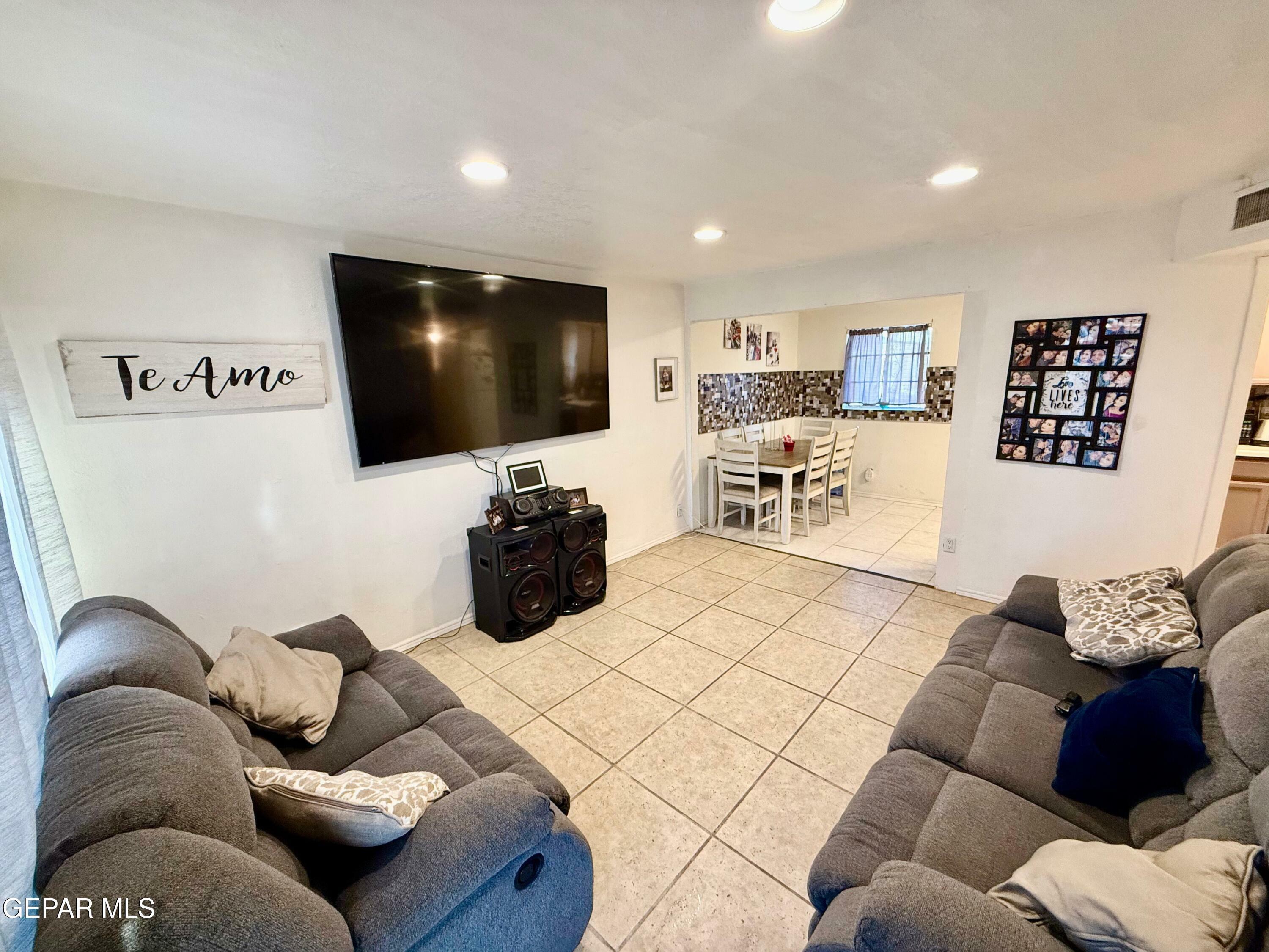 Property Photo: 5004 Glacier Peak Drive TX 79904