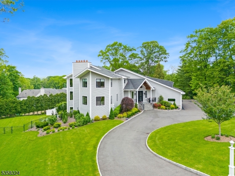 817 Apple Ridge Rd  Franklin Lakes Boro NJ 07417 photo