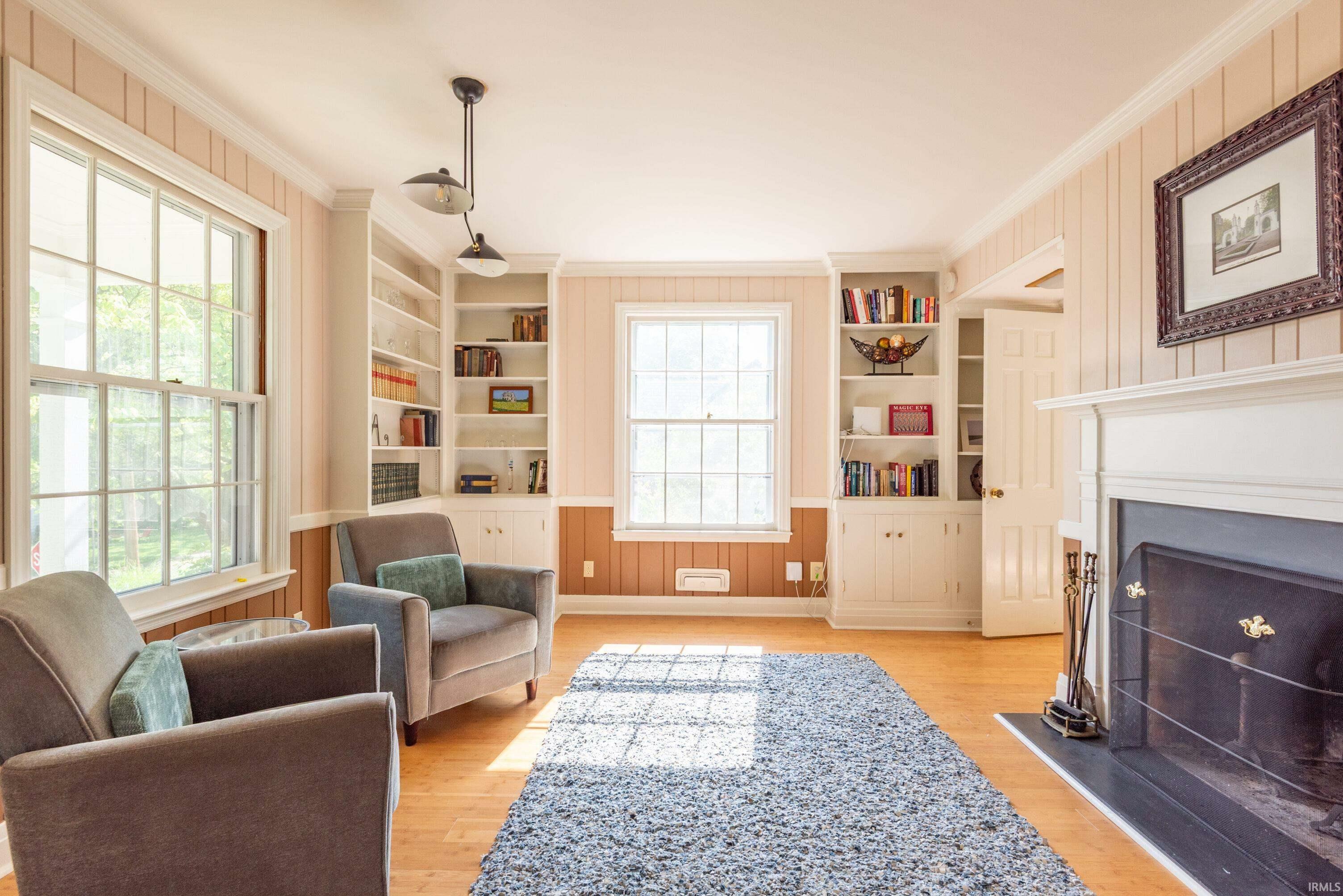 Property Photo: 1216 E 2nd Street IN 47401