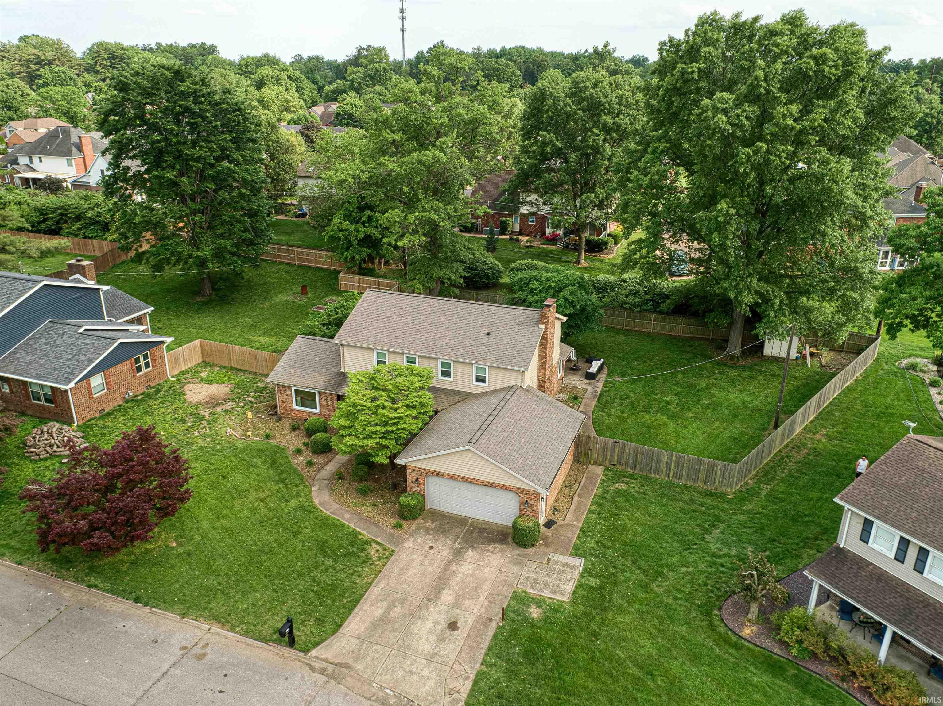 Property Photo: 10711 Williamsburg Drive IN 47630