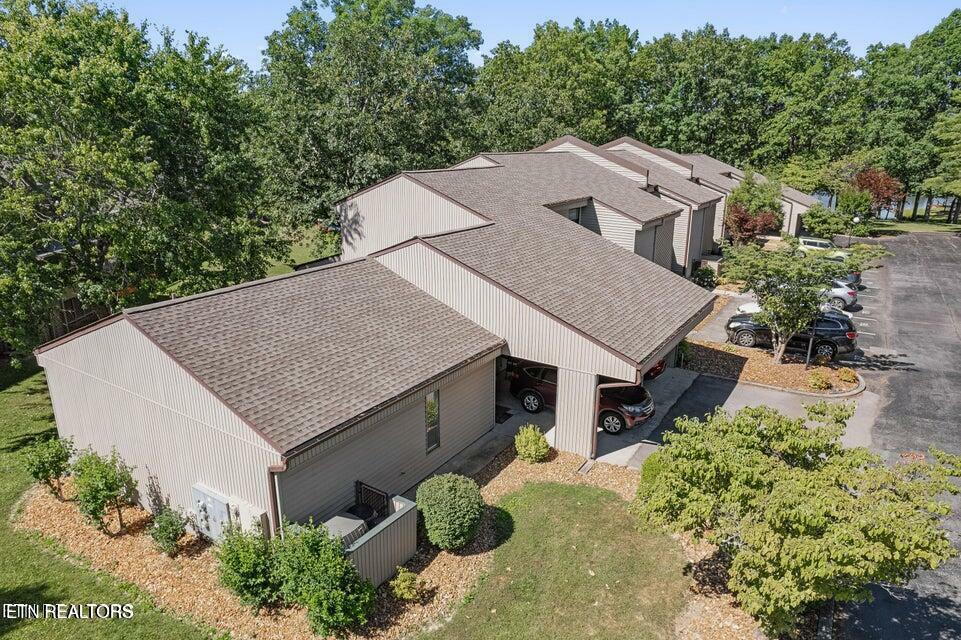 Property Photo: 74 Lakeshore Ct Court # 75 TN 38558