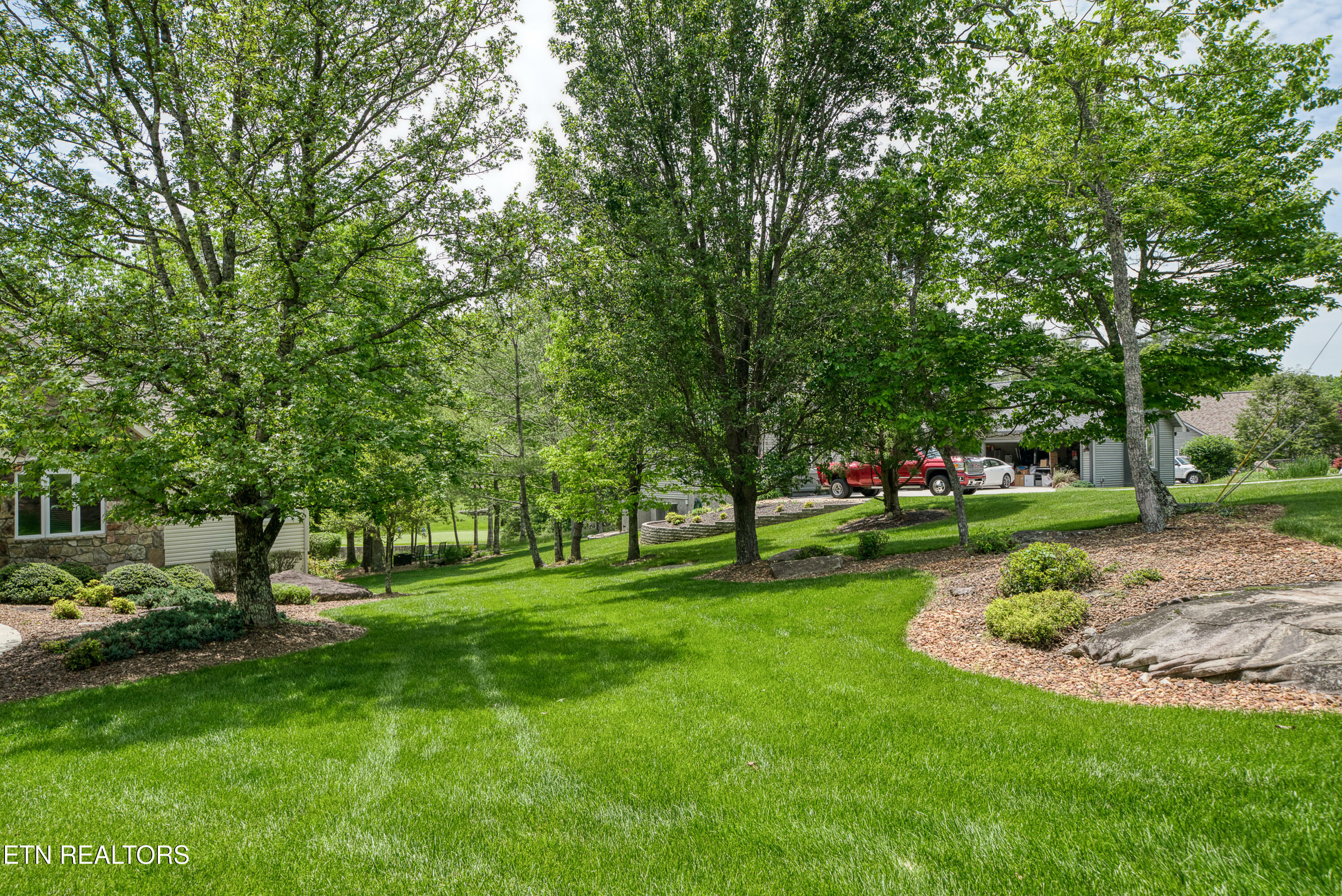 Property Photo: 20 Castlebridge Lane TN 38558
