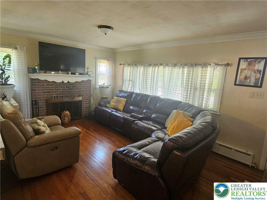 Property Photo: 727 E Federal Street PA 18103