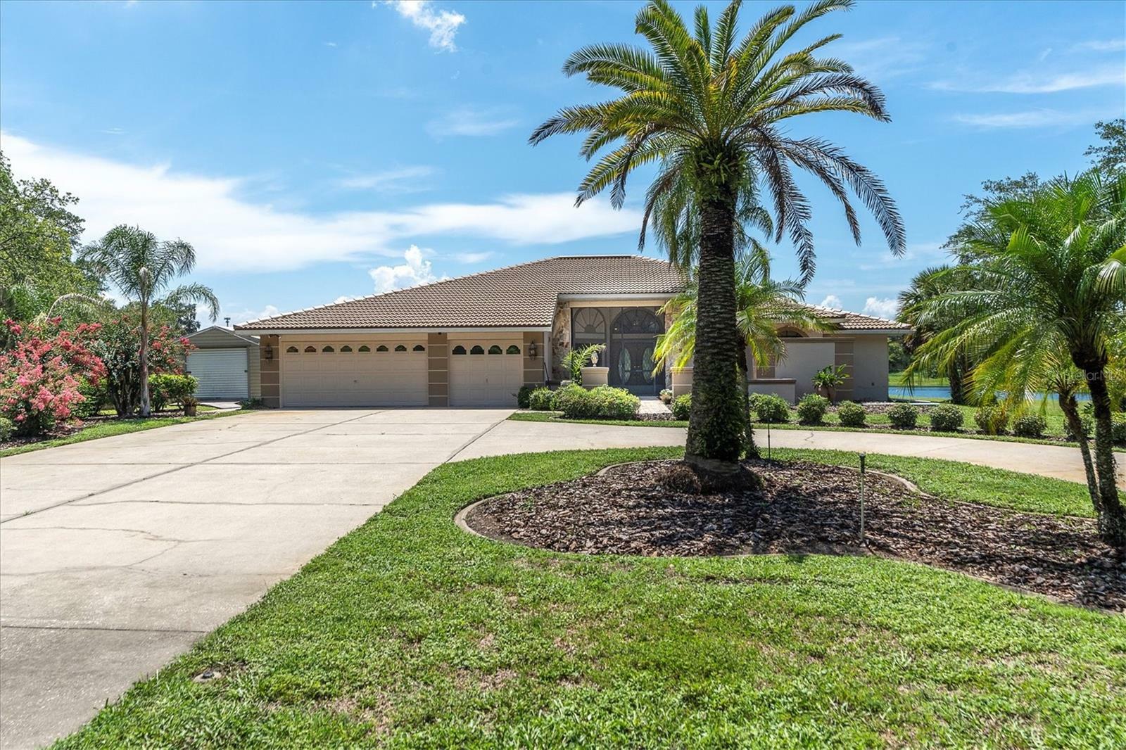 Property Photo: 8827 Scout Lake Court FL 34654
