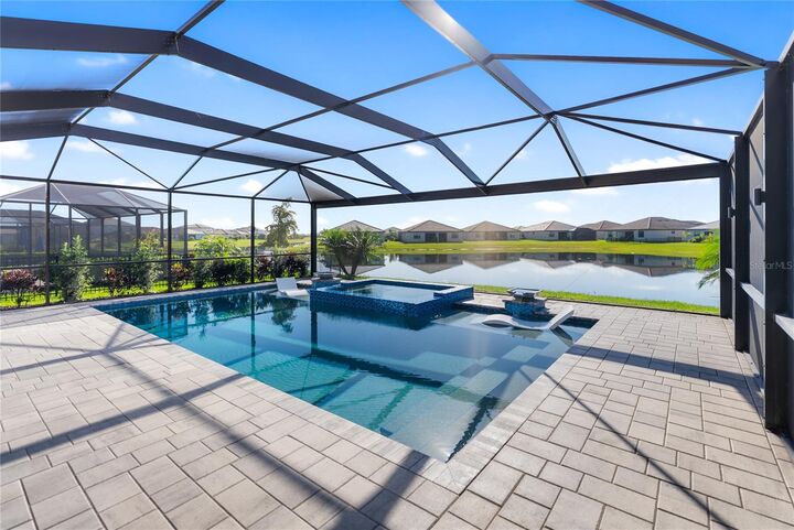 Property Photo: 5333 Coral Reef Way FL 34211