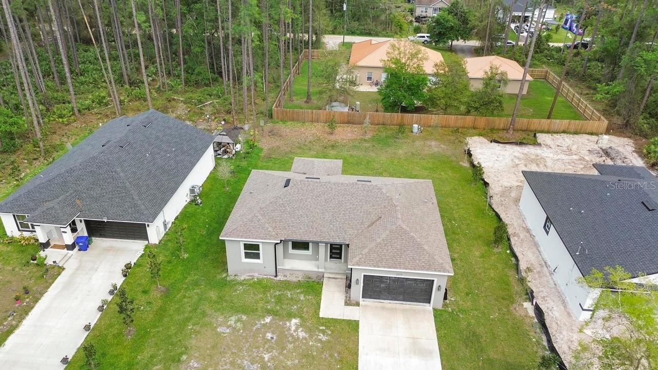 Property Photo: 2379 8th Avenue FL 32724