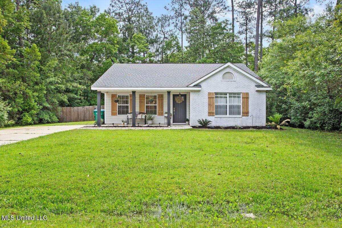 Property Photo: 8724 Goodland Drive MS 39553