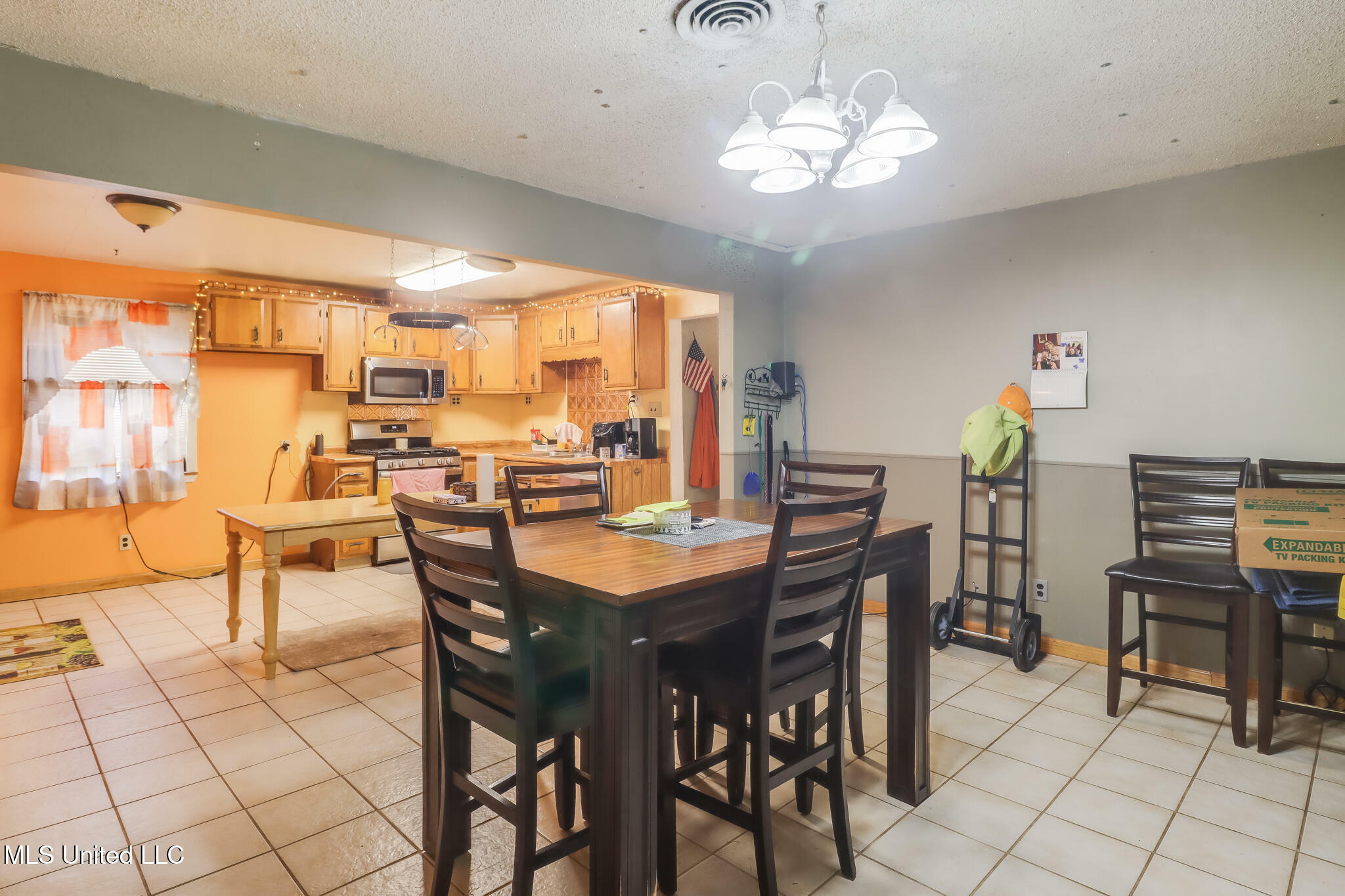 Property Photo: 7041 Bosarge Road MS 39560