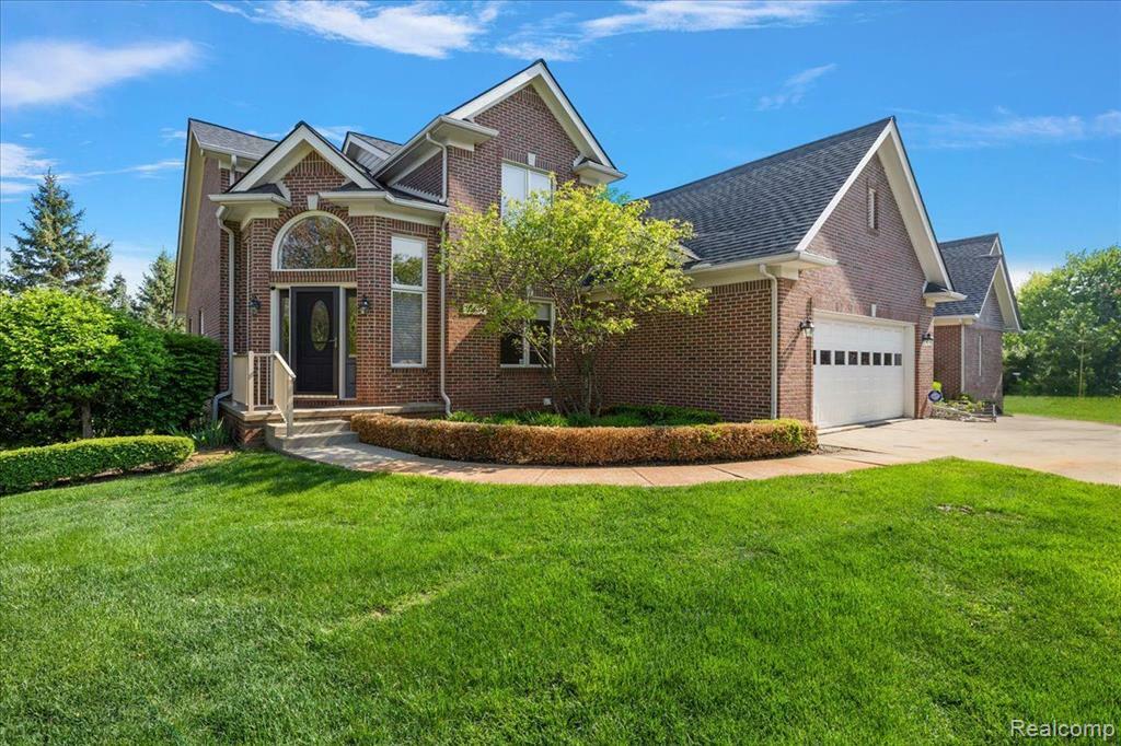 Property Photo: 10434 Cornerstone Drive MI 48095 2930
