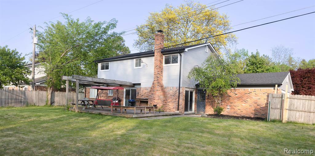 Property Photo: 5109 Vincent Trail MI 48316 5252