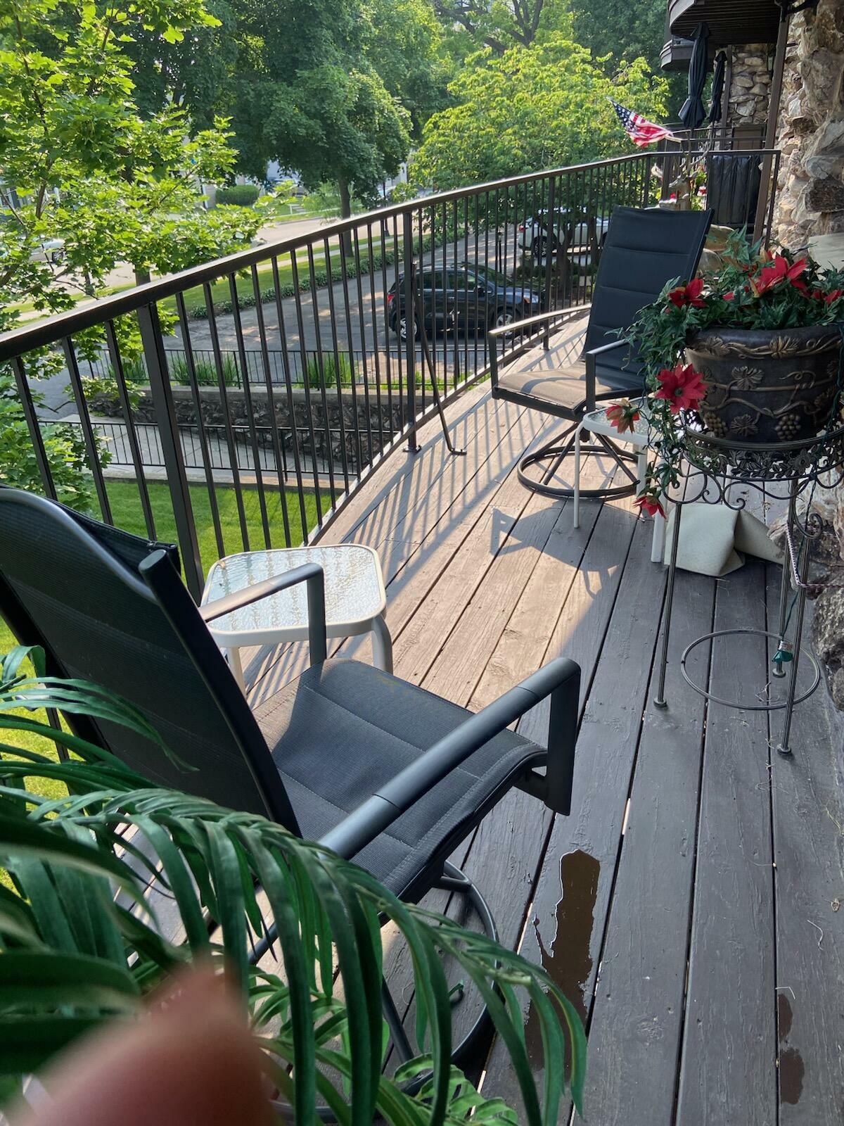 Property Photo: 320 E Pleasant St 207 WI 53066