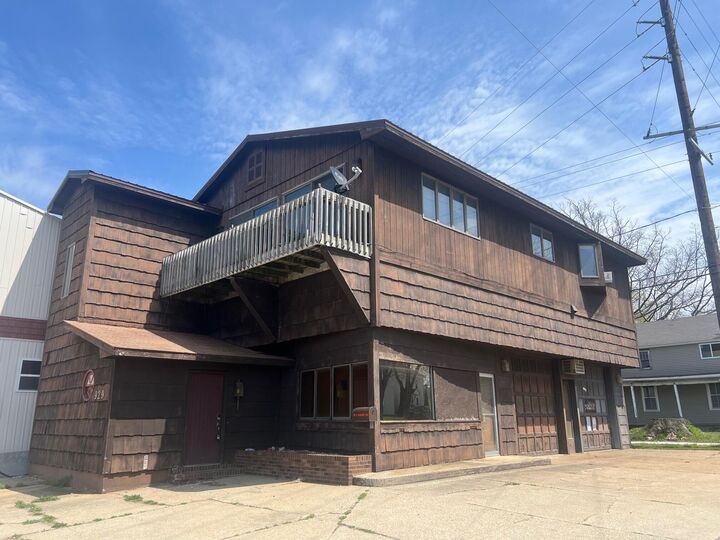 Property Photo:  929 S Washington Avenue  MI 49431 