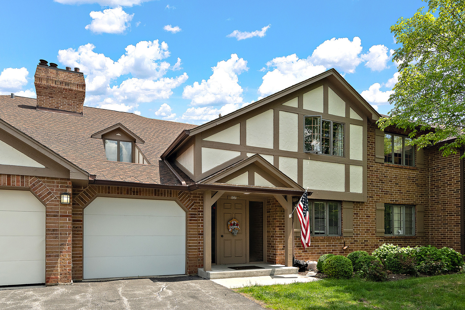 Property Photo:  13151 S Westview Drive 1B  IL 60463 