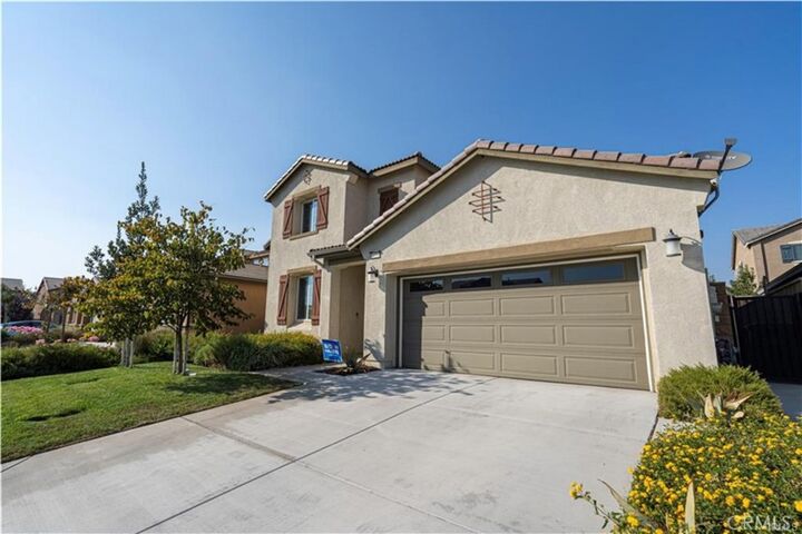Property Photo: 15590 Pumpkin Place CA 92336