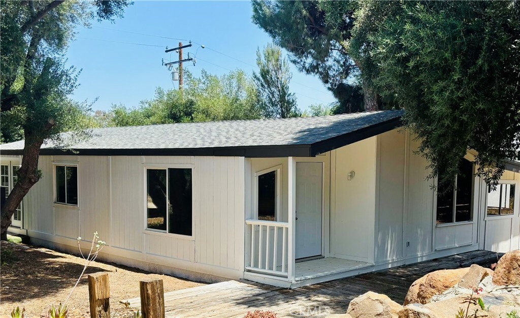 Property Photo: 20691 Alameda Del Monte CA 92595