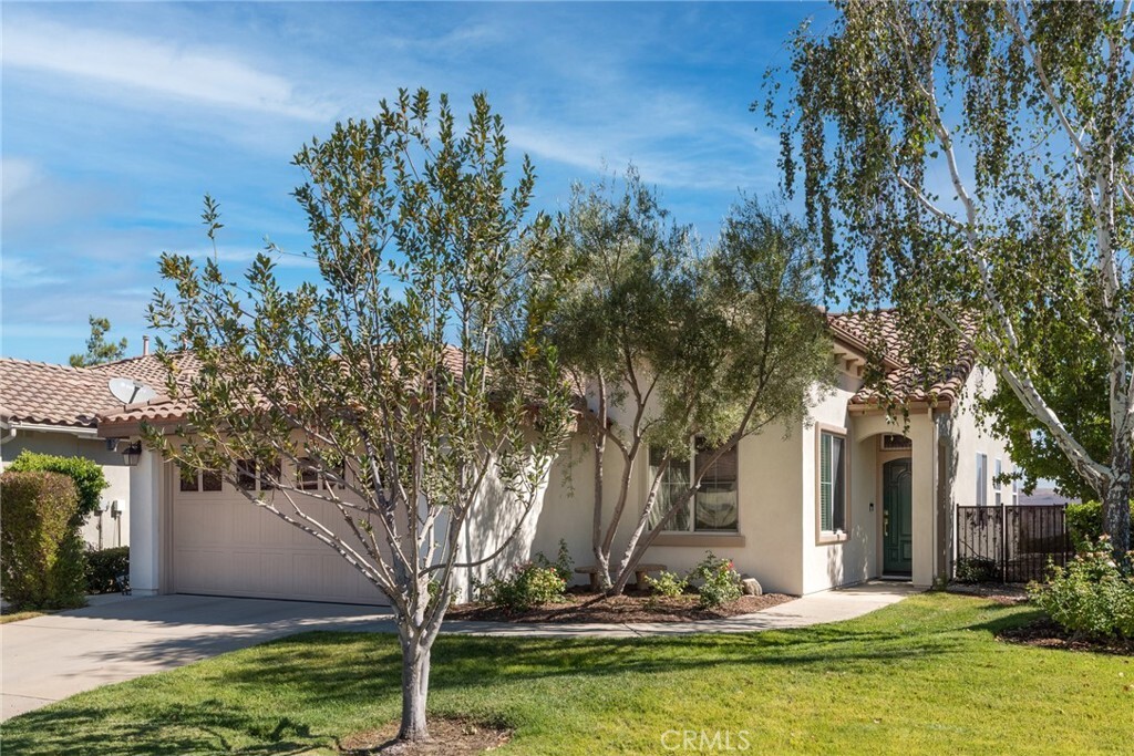 Property Photo:  24464 Chamois Lane  CA 92883 