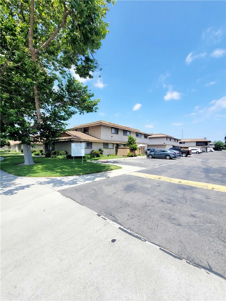 Property Photo:  17762 Palo Verde Avenue  CA 90703 
