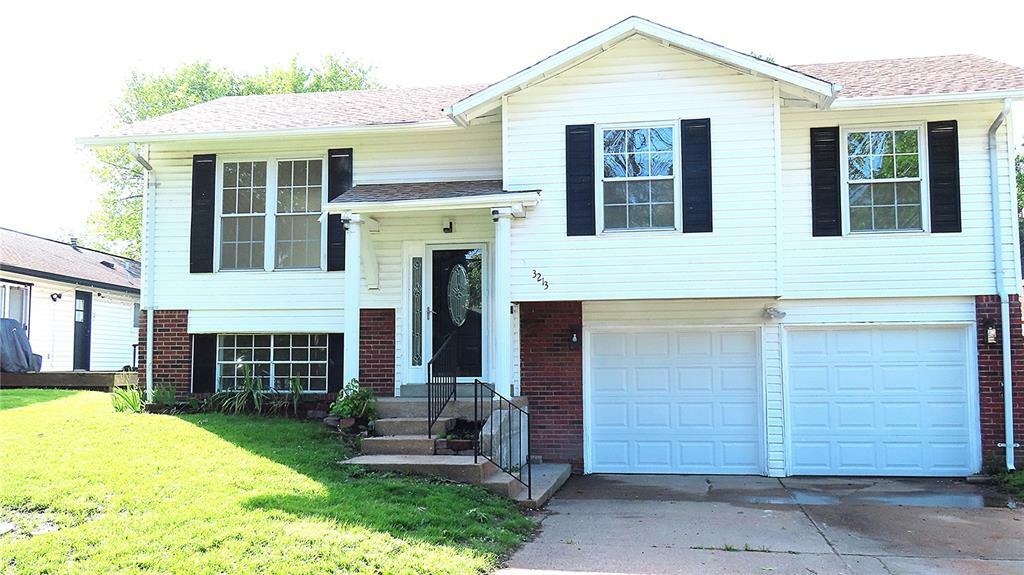 Property Photo: 3213 Yvette Court MO 63031