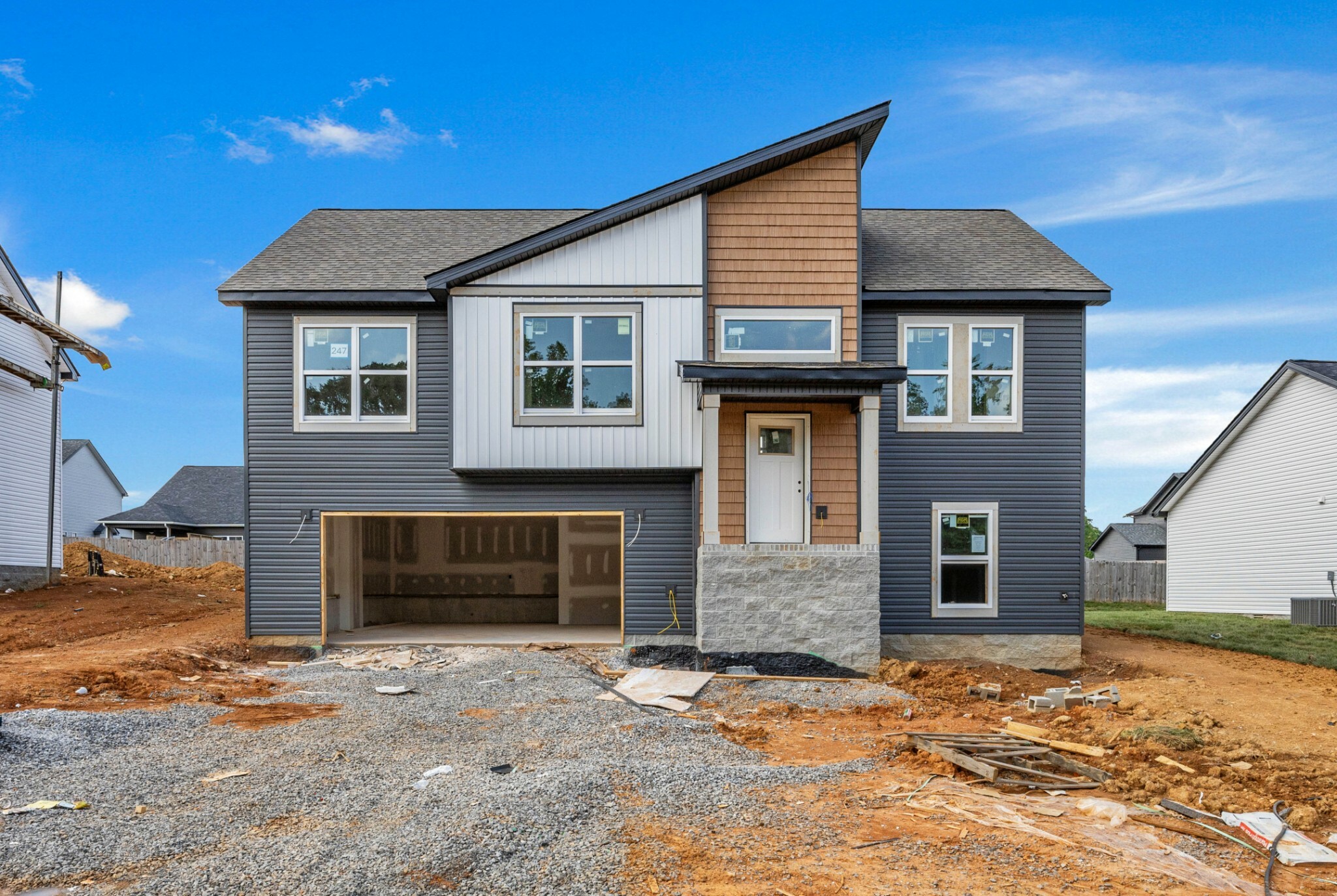 Property Photo: 172 Leltrim Dr TN 37042