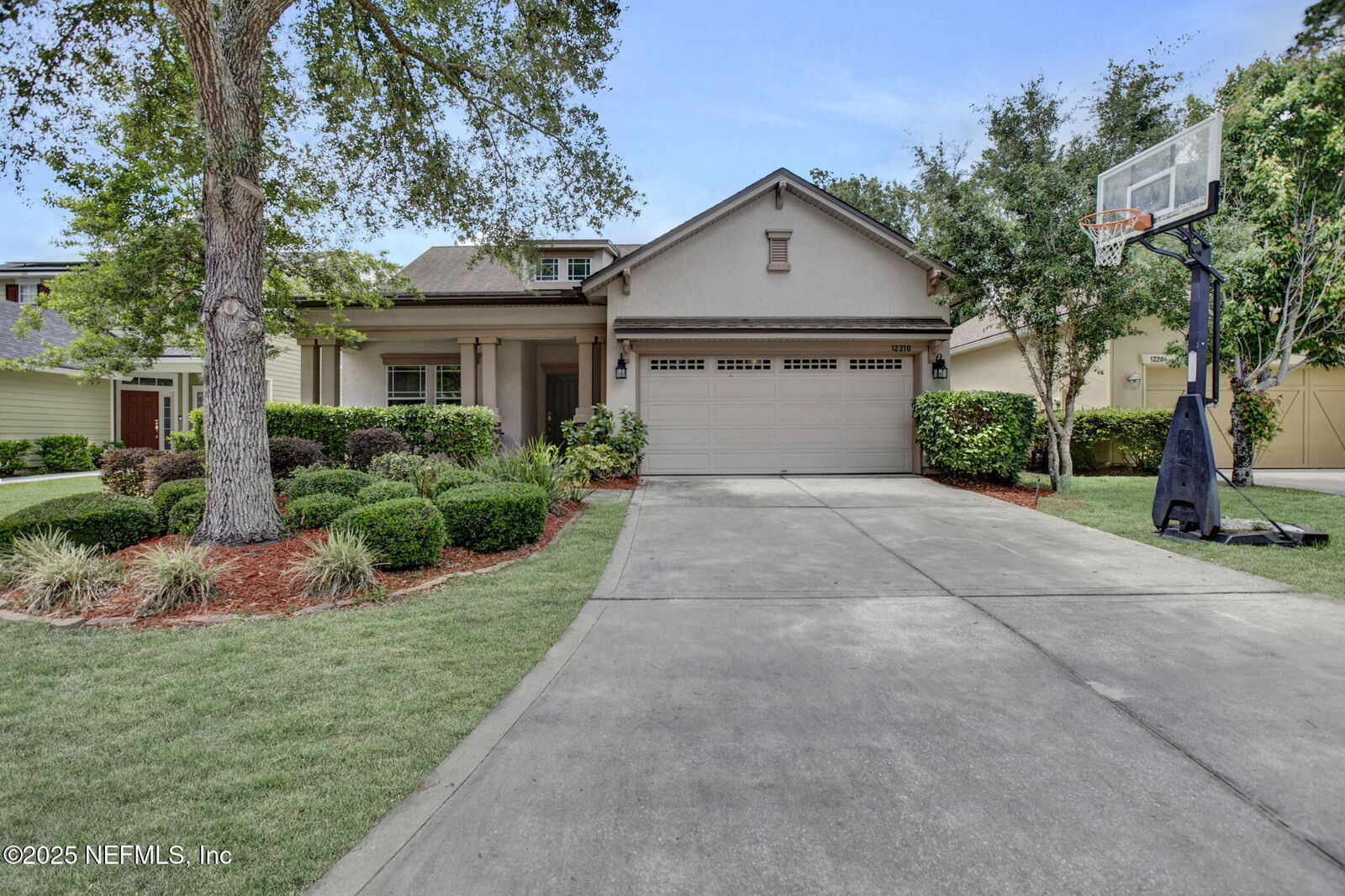 Property Photo:  12210 Lavenhorn Road  FL 32258 