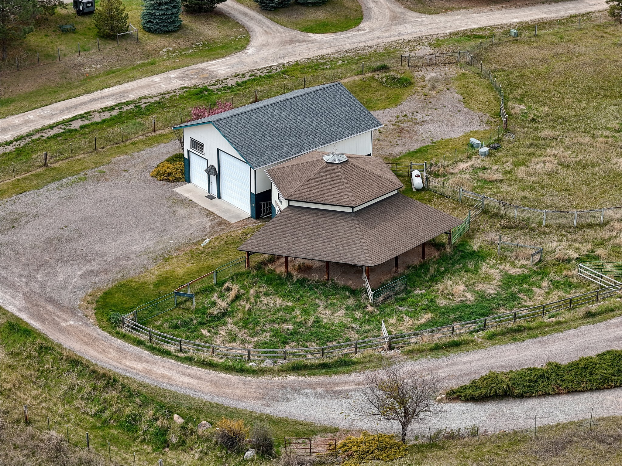 Property Photo: 527 Grande Vista Drive MT 59901