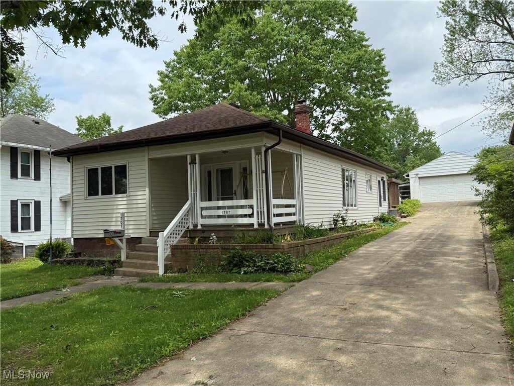 Property Photo:  1707 Clairmont Avenue  OH 43725 