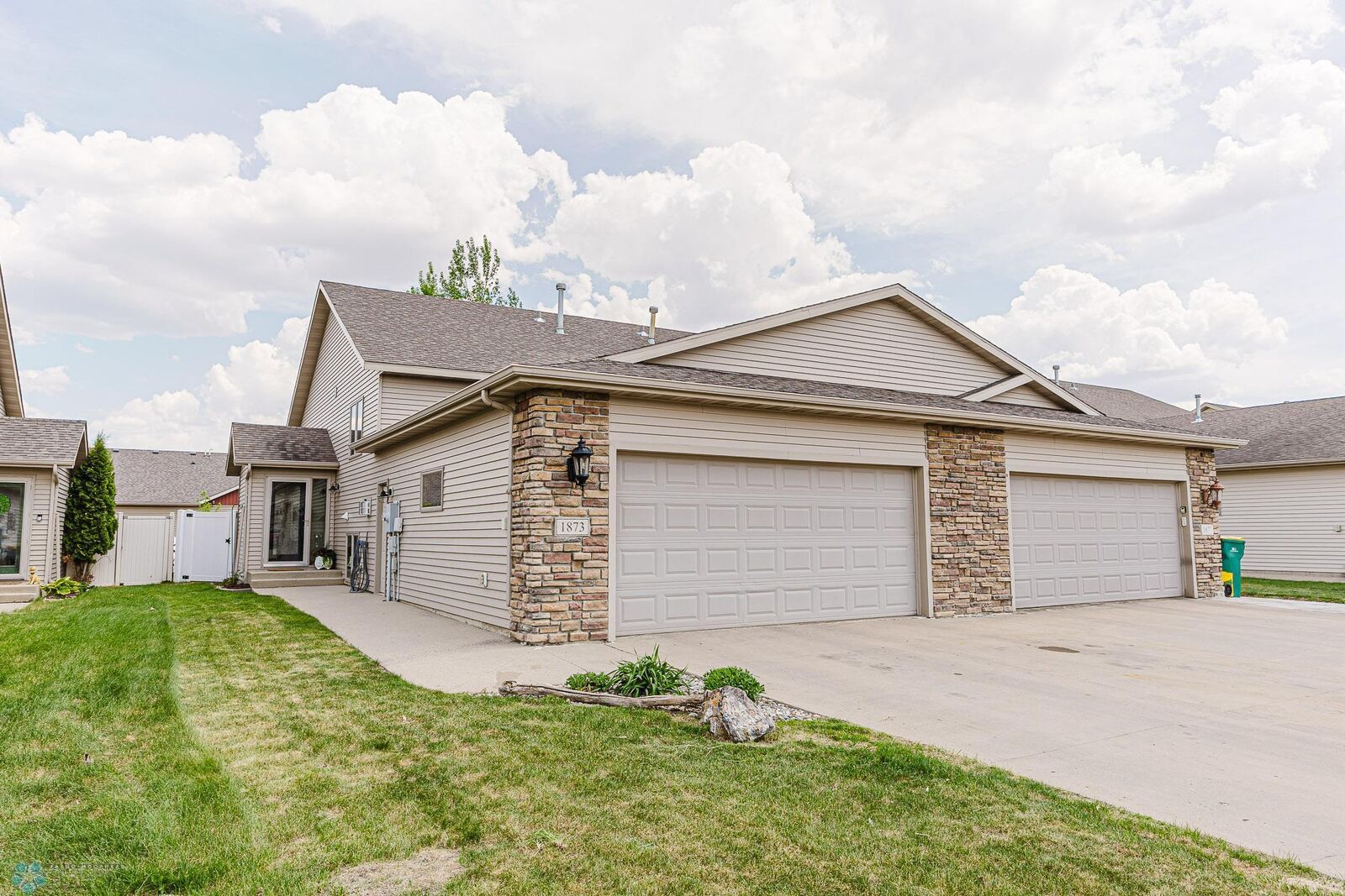 Property Photo:  1873 6th Street W  ND 58078 