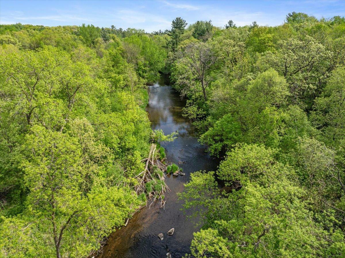Property Photo: 1909 Hwy 64 WI 54017