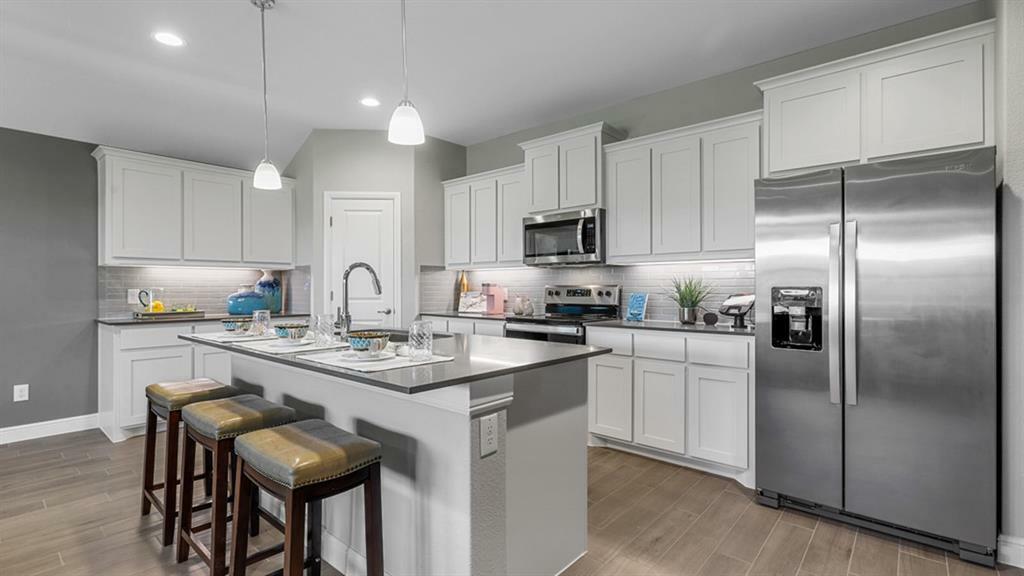 Property Photo: 4243 Cornerstone Circle TX 76048