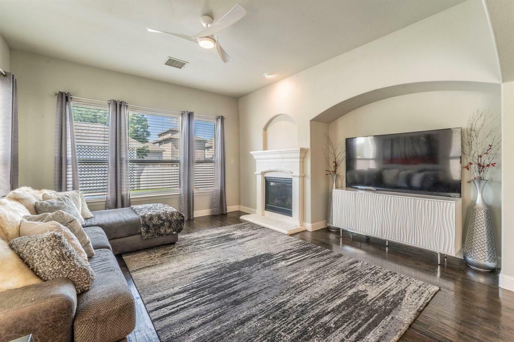 Property Photo: 1005 Caudle Lane TX 76227