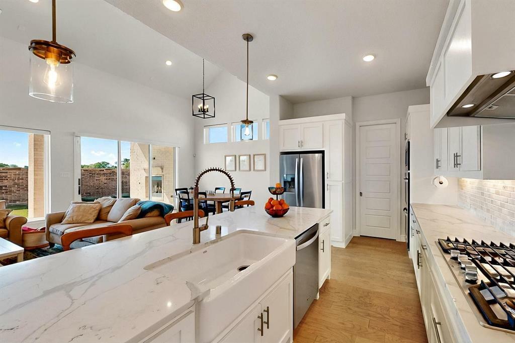Property Photo: 2517 Plum Tree Way TX 75071