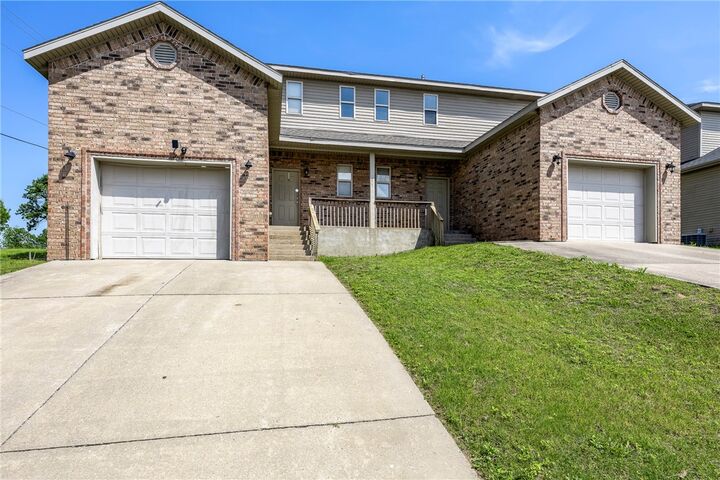 601 SW Loudon Drive  Bentonville AR 72712 photo