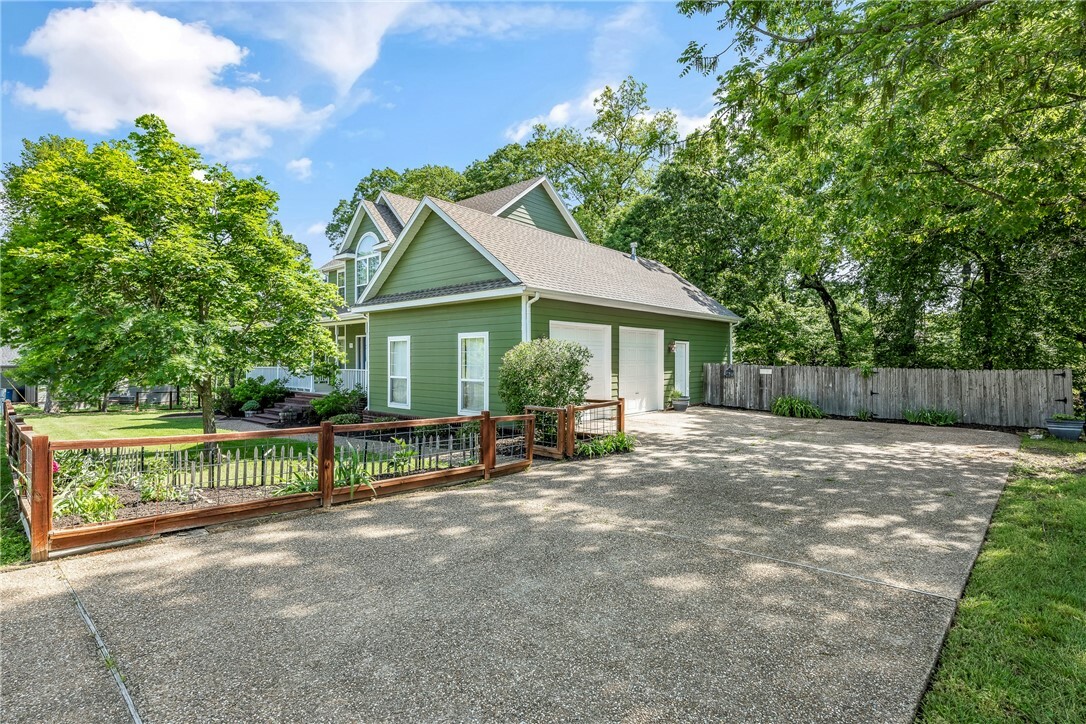 Property Photo: 29 Queensferry Circle AR 72715