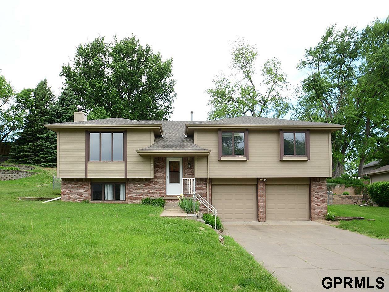 Property Photo: 4930 N 112 Street NE 68164