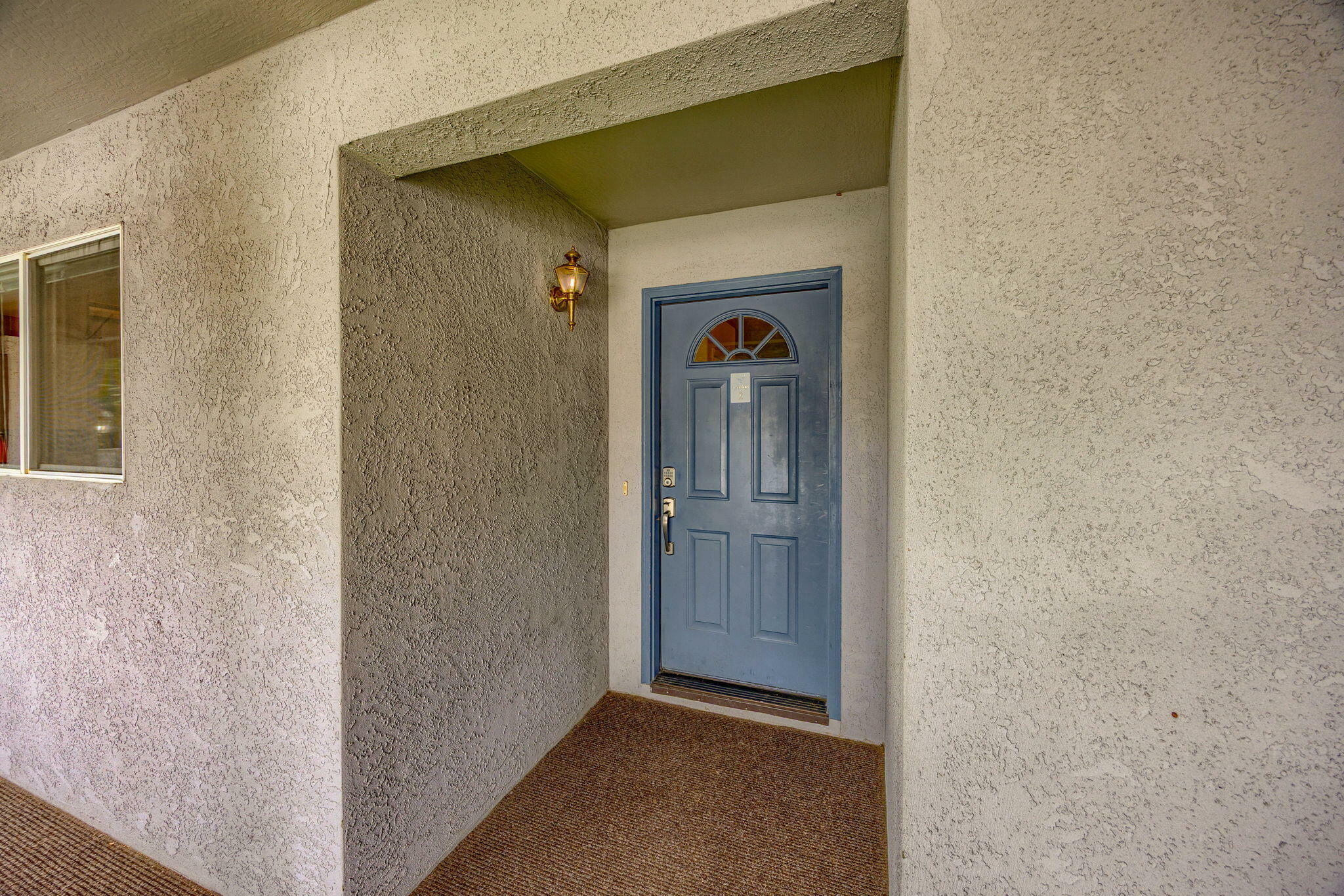 Property Photo: 815 Pine Street #2 OR 97537
