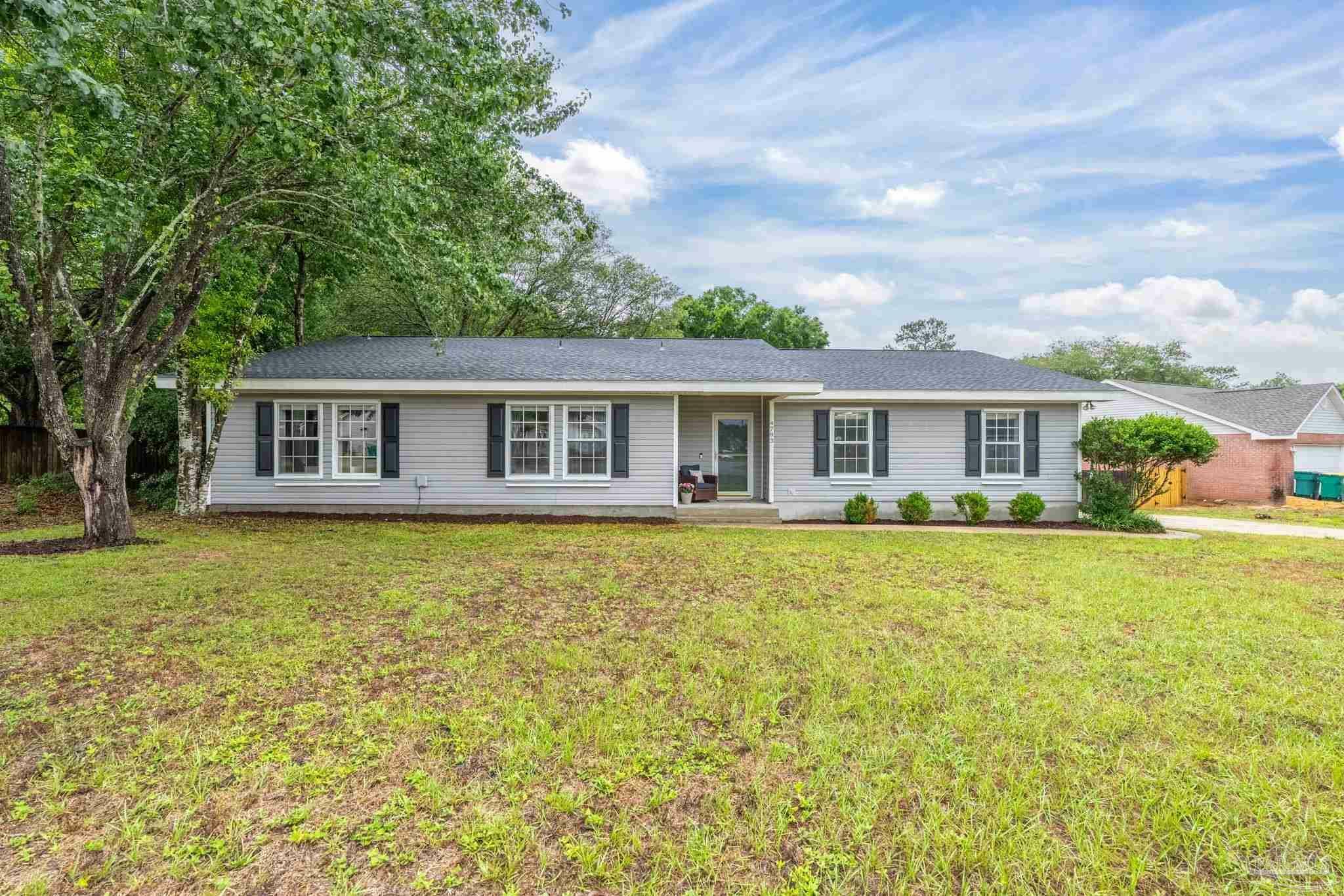 4793 Coronado Cir  Crestview FL 32539 photo