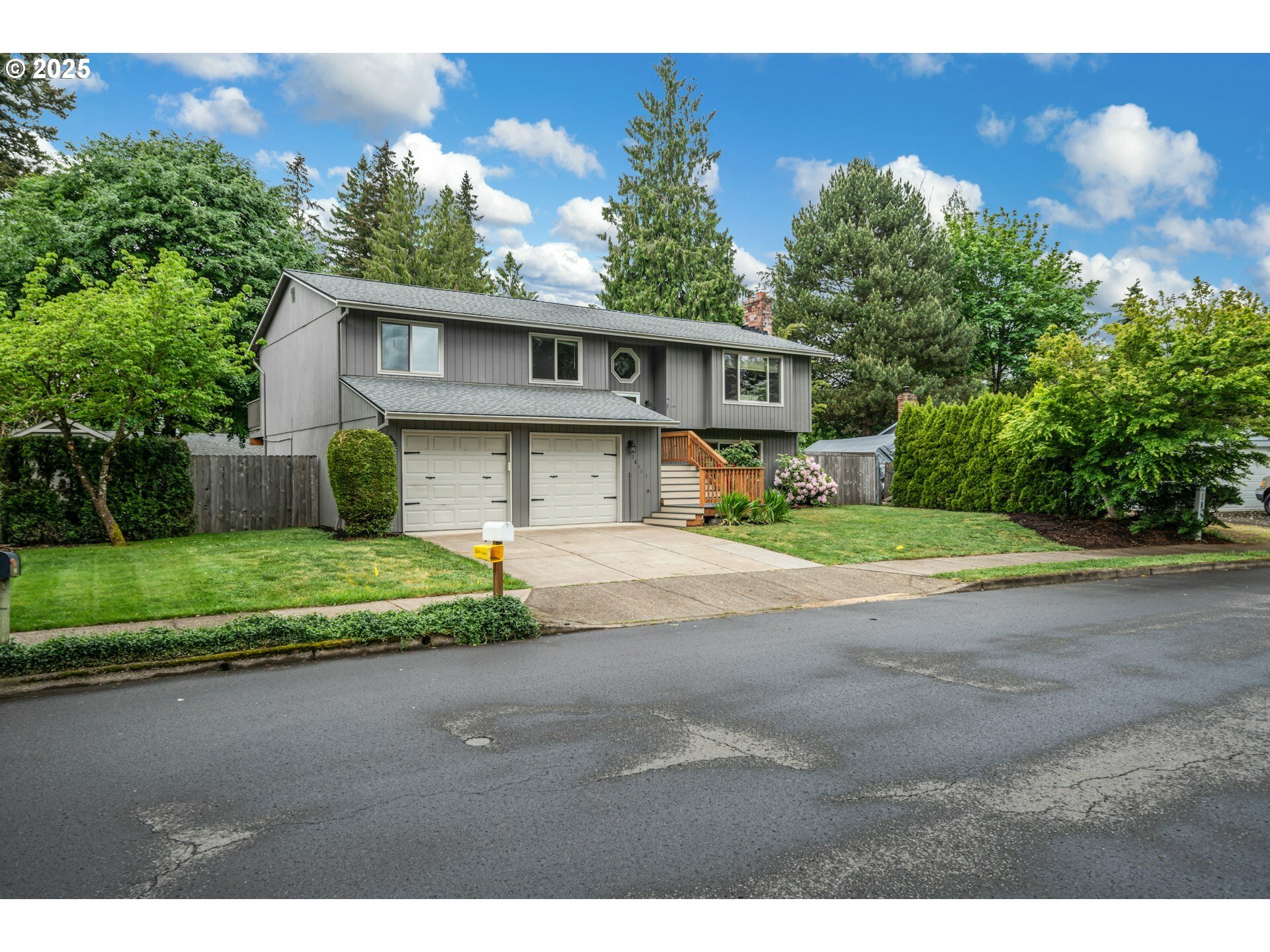 Property Photo: 18123 Van Fleet Ave OR 97055