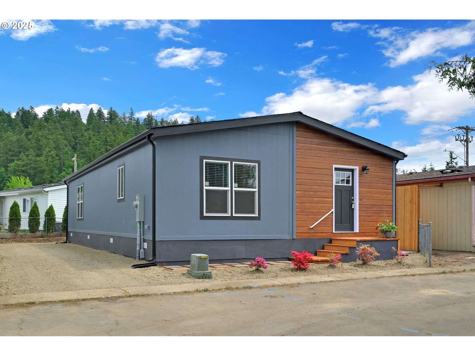 Property Photo: 5660 Daisy St 34 OR 97478