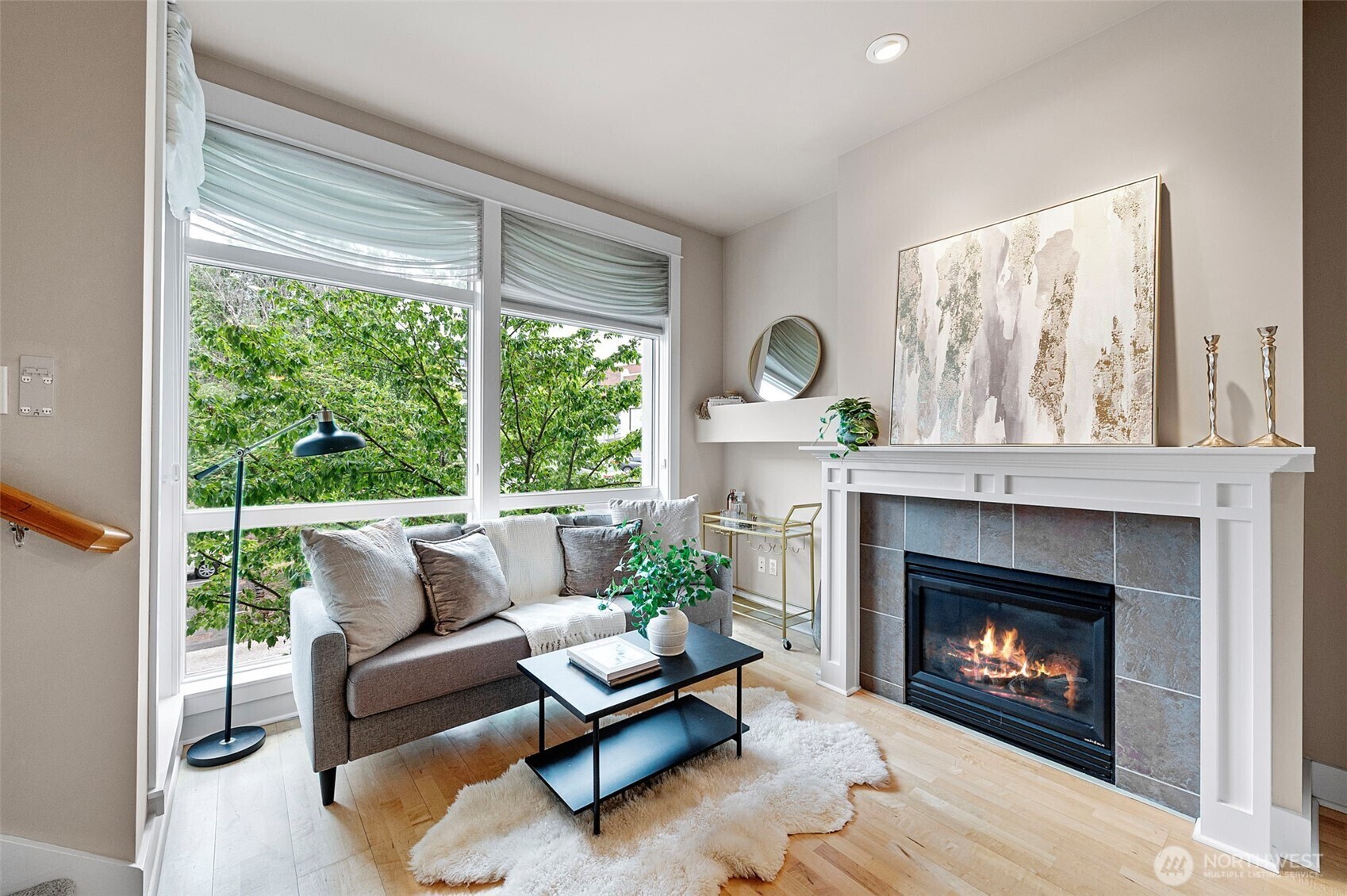 Property Photo: 708 Market Street 409 WA 98402