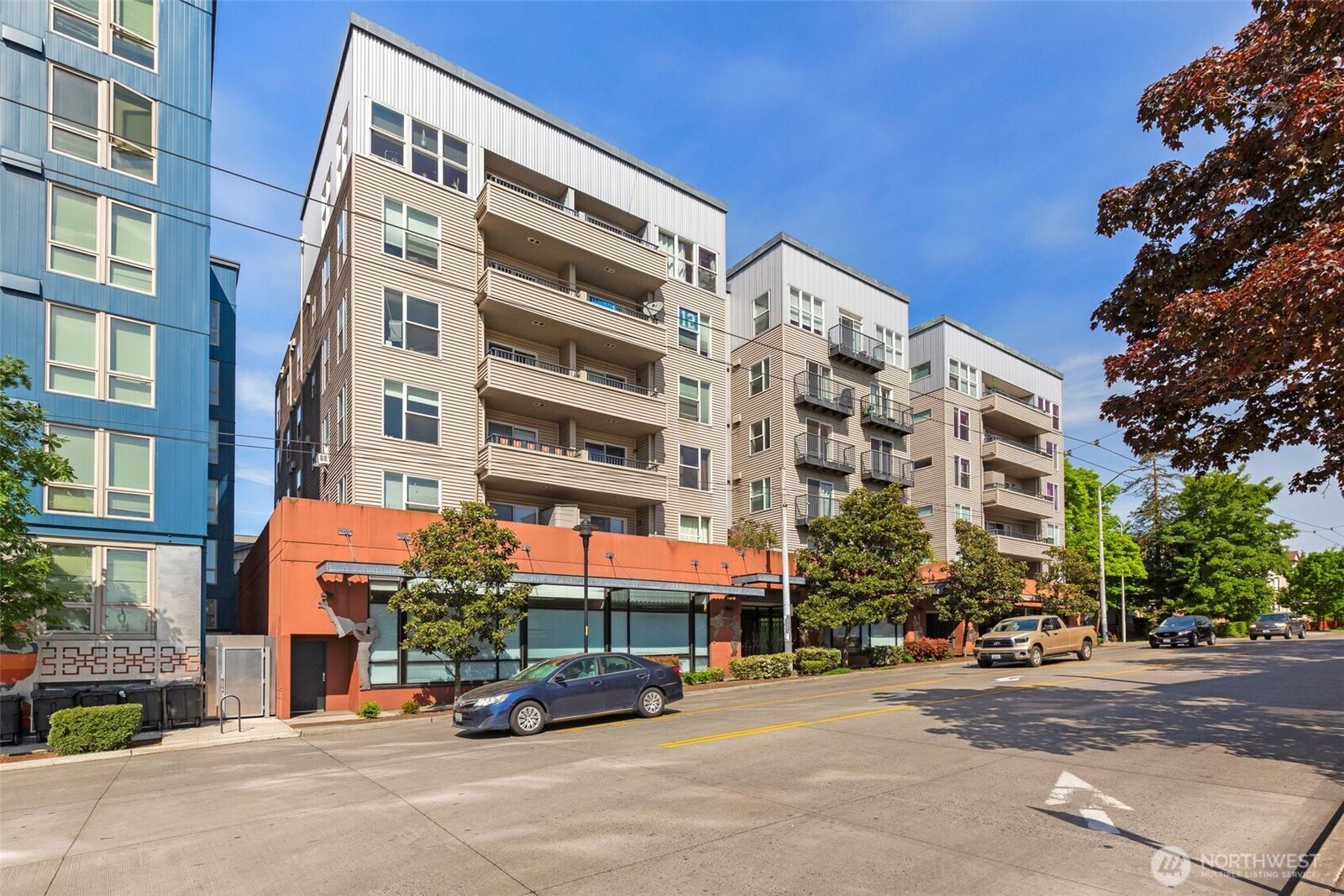 Property Photo:  303  23rd Avenue S 308  WA 98144 