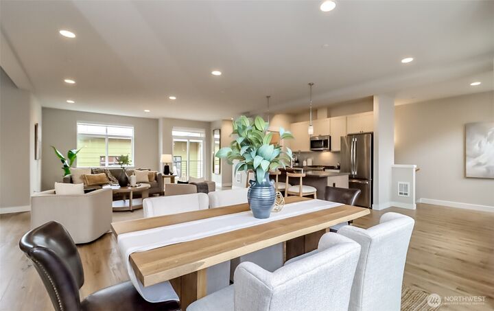 Property Photo: 16001 1st Avenue NE WA 98019