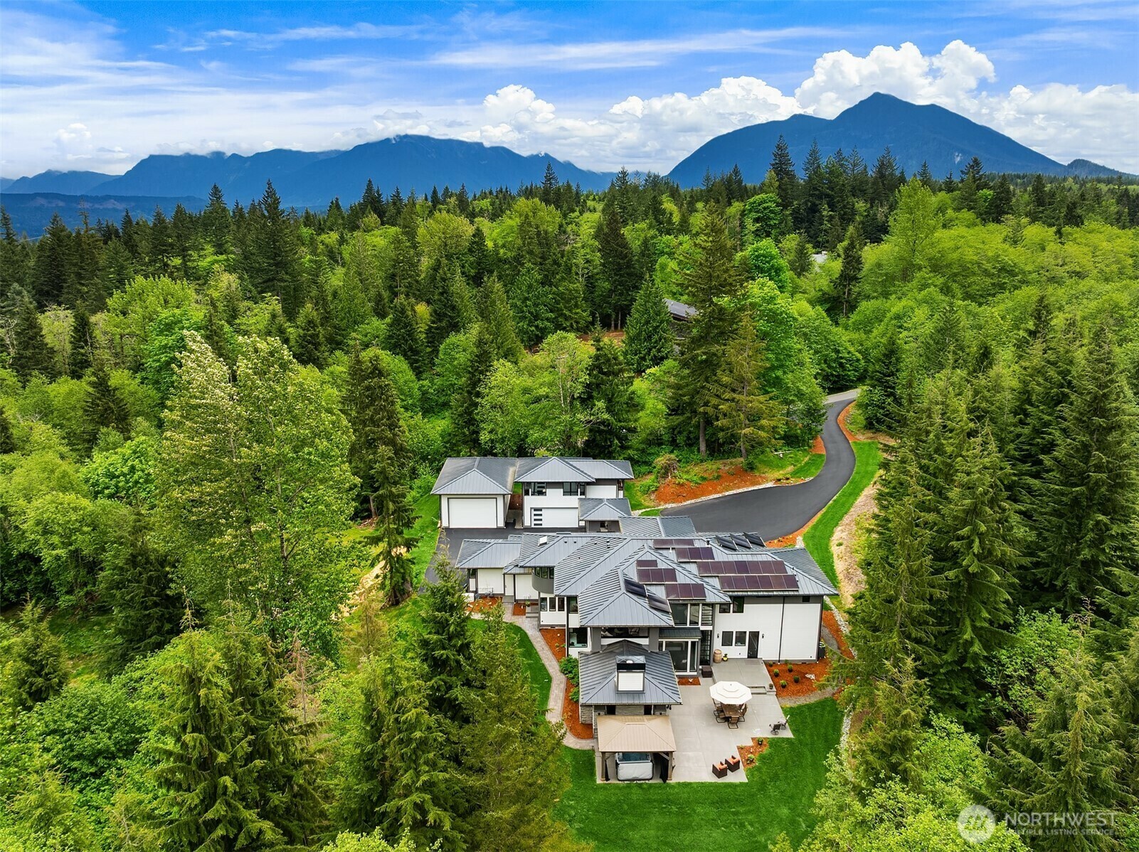 Property Photo: 15419 417th Place SE WA 98045