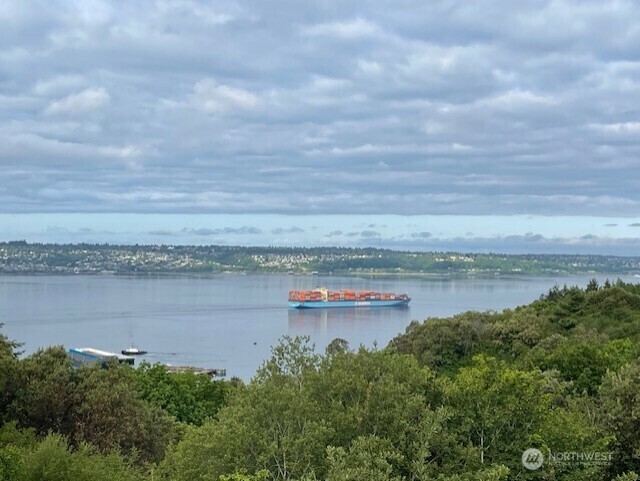 4329  Cliff Side Drive NE  Tacoma WA 98422 photo